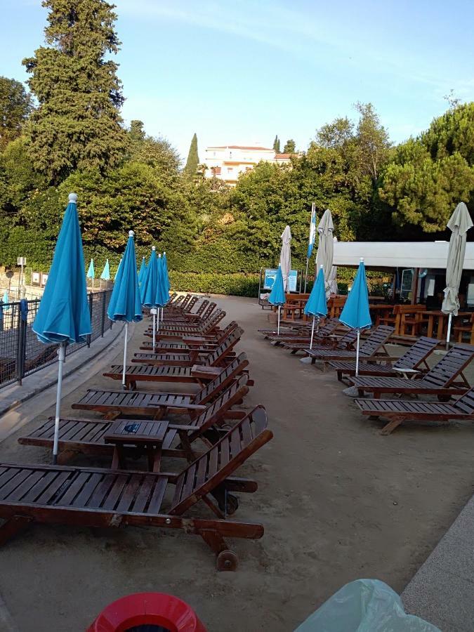 Apartment Salus, Maruna